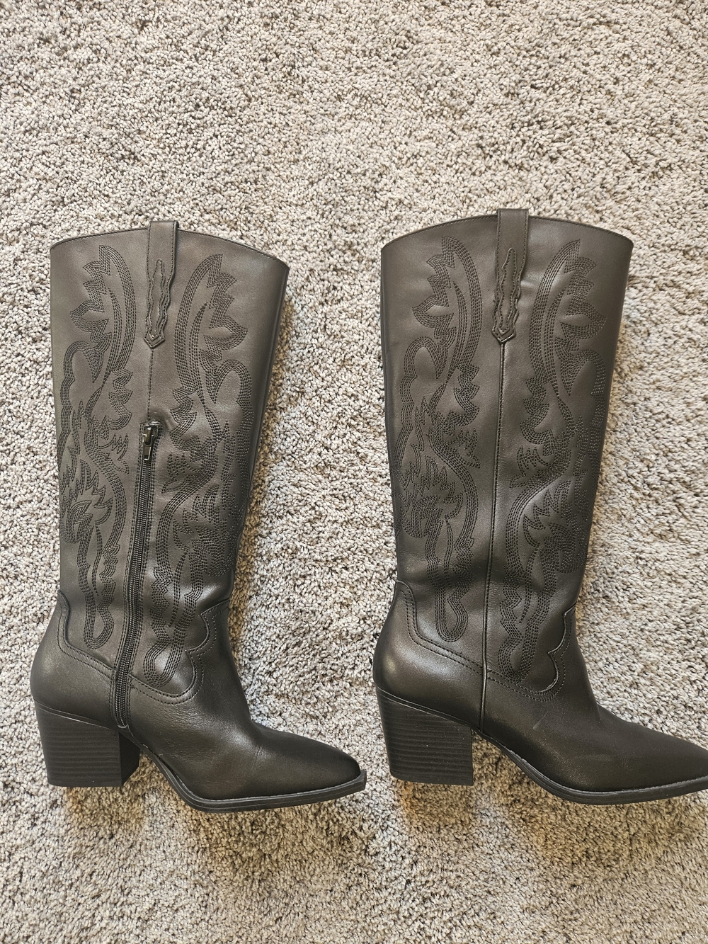 Women’s Black Embroidered Western Knee-High Cowboy Boots NWT